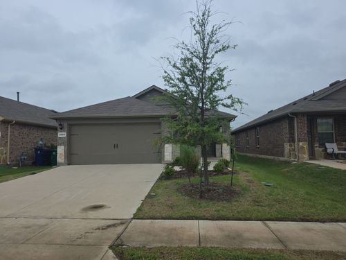 2553 Russell St, Crandall, TX, 75114-0200 | Card Image
