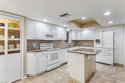 5767 Arvine Cir, FORT MYERS, FL, 33919-2719 | Card Image
