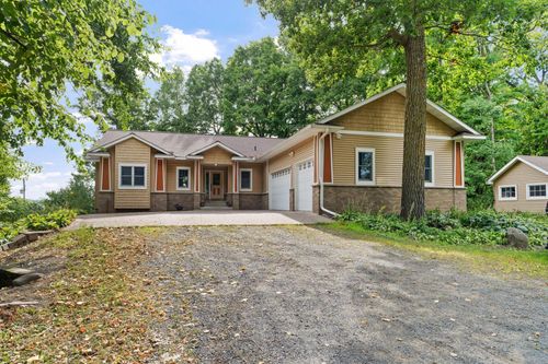 9840 Pine Shores Dr, Pine City, MN, 55063-4574 | Card Image