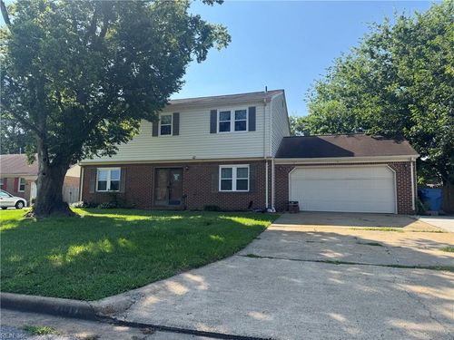 2017 Stanten Ln, Virginia Beach, VA, 23464-8221 | Card Image