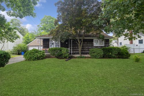 46 Mcgaw Ave, Lake Grove, NY, 11755-2023 | Card Image