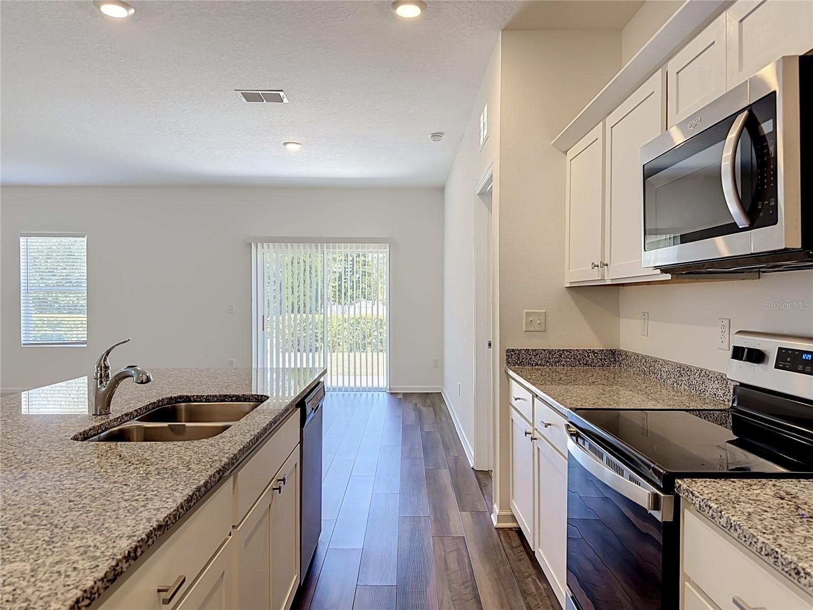 Residential in RUSKIN 5