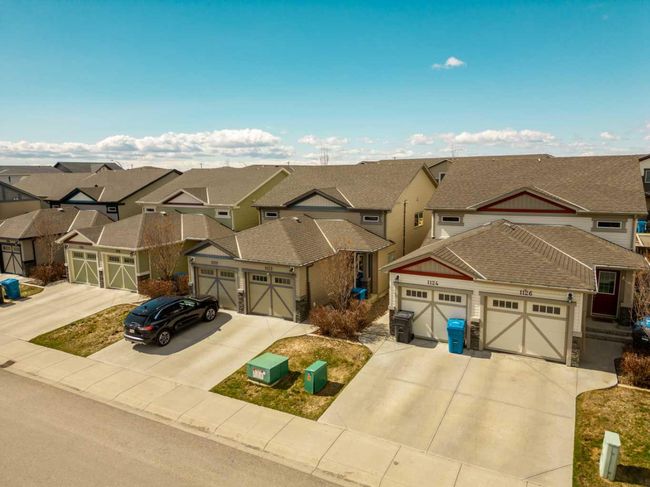 1122 Keystone Rd W, Home with 2 bedrooms, 2 bathrooms and 2 parking in Lethbridge AB | Image 26