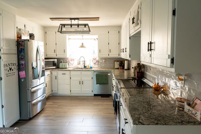 4076 Airline Rd, House other with 5 bedrooms, 4 bathrooms and 3 parking in MCDONOUGH GA | Image 8