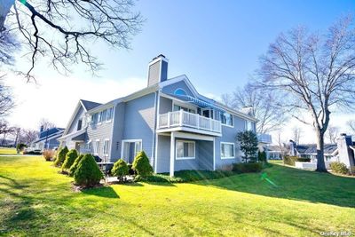 270 - 270 Dockside, Condo with 3 bedrooms, 2 bathrooms and 2 parking in Moriches NY | Image 2