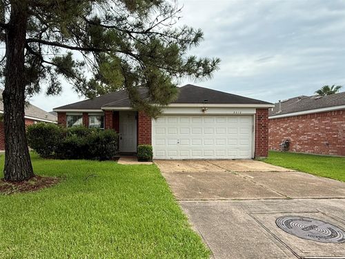 5010 Woodland Meadows Ln, Humble, TX, 77346-2897 | Card Image