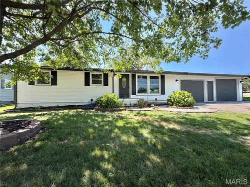 508 Cross Ave, Jerseyville, IL, 62052-2022 | Card Image