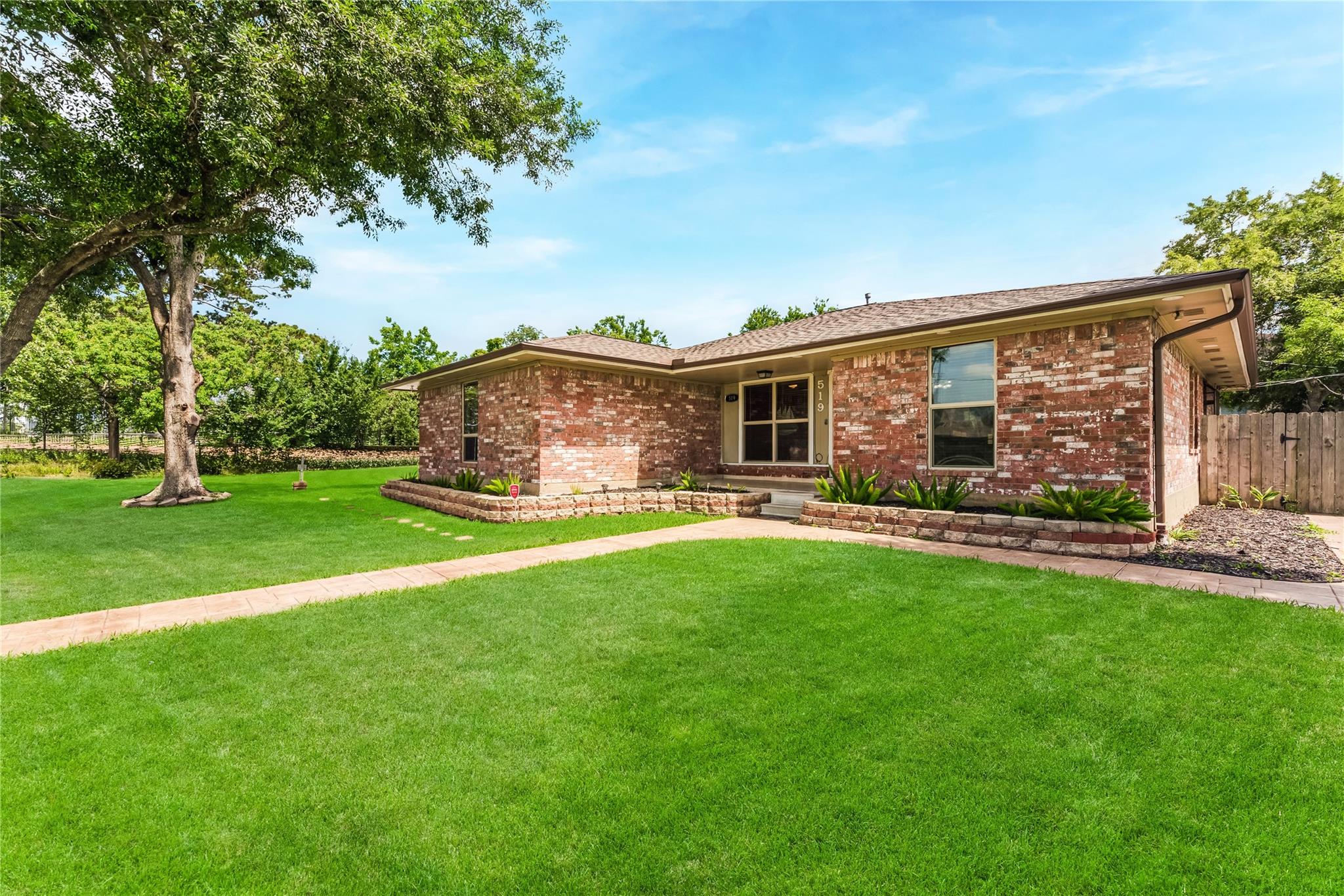 Residential in Shoreacres 5