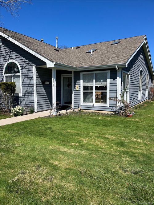 856 Birchwood Park Dr, Middle Island, NY, 11953-2605 | Card Image