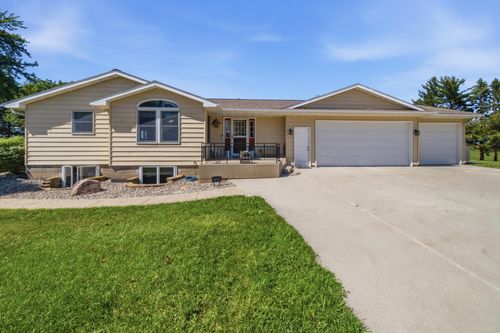 7524 58th St Ne, Rochester, MN, 55906 | Card Image