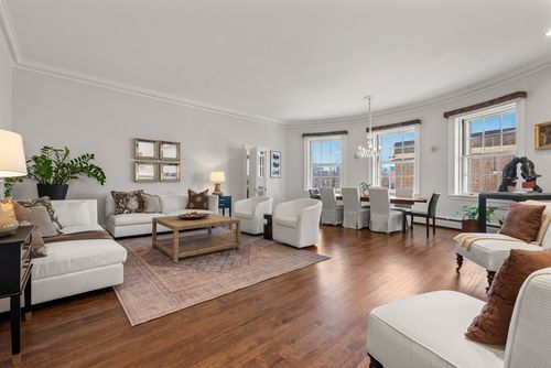 9-95 Beacon, Boston, MA, 02108 | Card Image