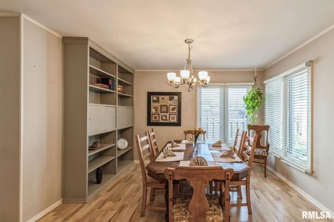 1211 15 Th St, House other with 4 bedrooms, 3 bathrooms and null parking in Bettendorf IA | Image 19