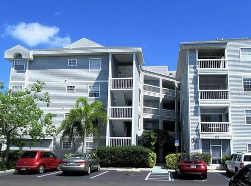 apt-13203-6810 Stones Throw Cir N, ST PETERSBURG, FL, 33710-8711 | Card Image