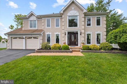 5 Austen Ct, MEDFORD, NJ, 08055-3909 | Card Image