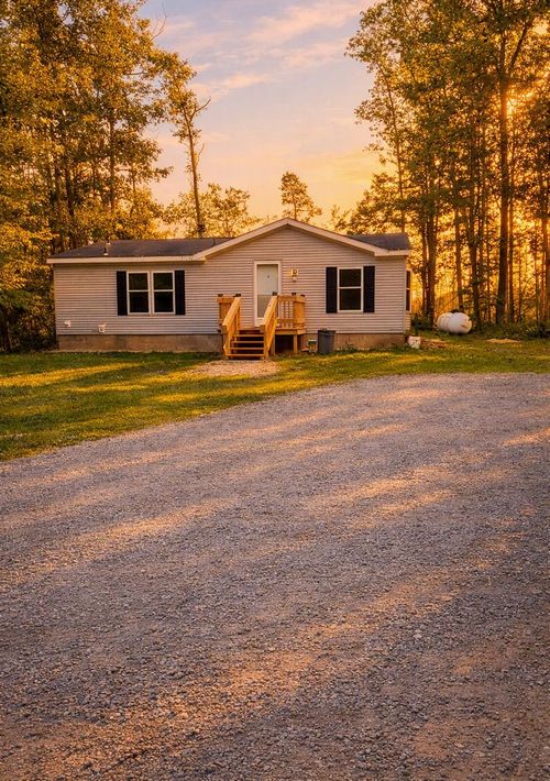 11438 Sherwood Dr, Frederic, MI, 49733-9678 | Card Image