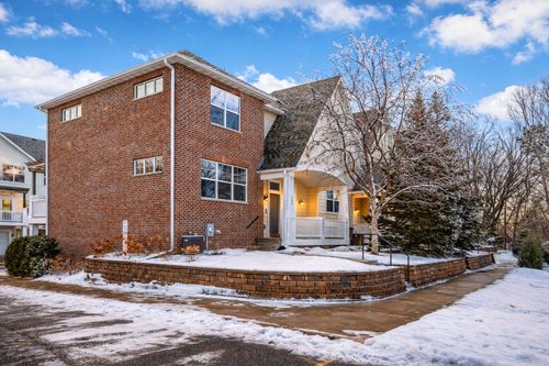 1-1669 Arona St, Falcon Heights, MN, 55108-2351 | Card Image