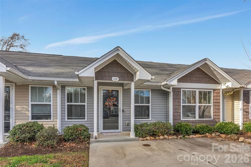 108 Lassiter Ct, Mount Holly, NC, 28120-2383 | Card Image