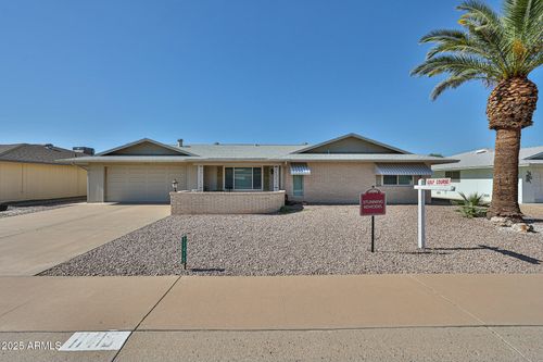 11415 N Sun Valley Dr, Sun City, AZ, 85351-3647 | Card Image