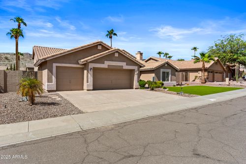 330 E South Fork Dr, Phoenix, AZ, 85048-1887 | Card Image