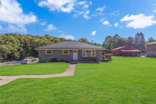 127 Scott St, New Brighton, PA, 15066-3429 | Card Image