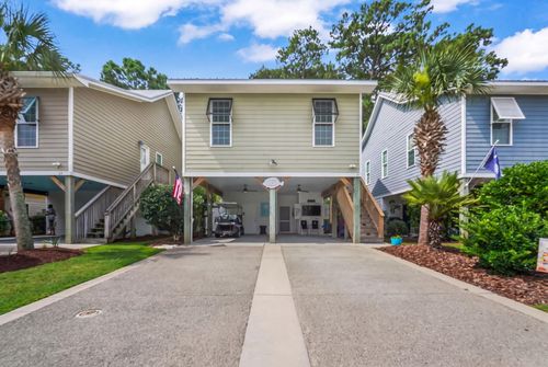71 Weatherboard Ct, Pawleys Island, SC, 29585-5404 | Card Image