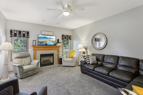 5672 Ambrosia Terrace, McFarland, WI, 53558 | Card Image