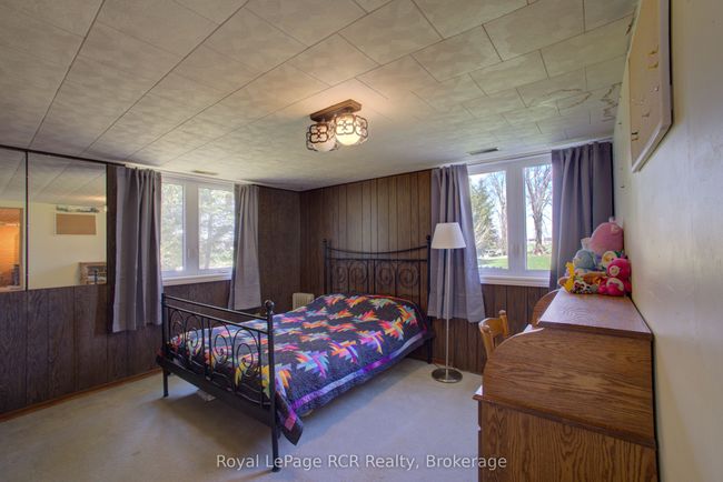 8715 Wellington Rd 7, House other with 4 bedrooms, 2 bathrooms and 10 parking in Palmerston ON | Image 27