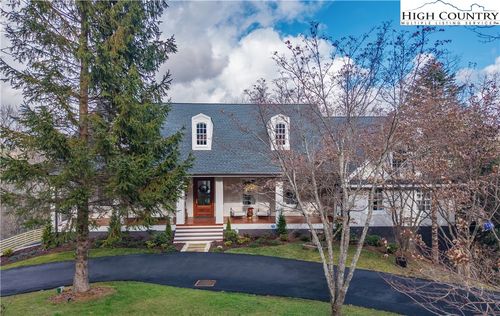 368 Green Hill Woods, Blowing Rock, NC, 28605-9897 | Card Image
