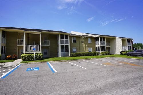 unit-102-314 Lake Parsons Grn, BRANDON, FL, 33511-6090 | Card Image