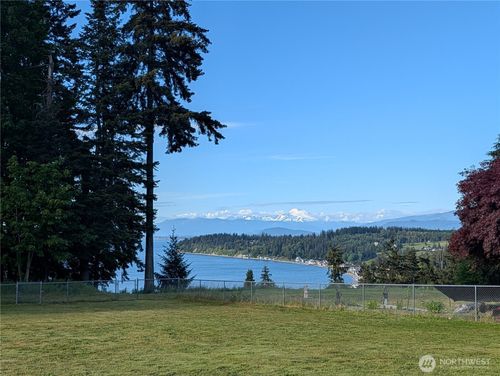 980 Marshall Dr, Camano Island, WA, 98282-8723 | Card Image
