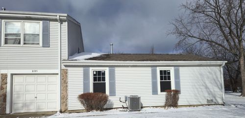 231 Harvest Ct, Vernon Hills, IL, 60061-1915 | Card Image