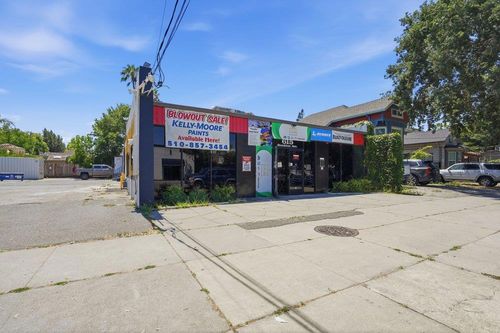 615 Stockton Ave, San Jose, CA, 95126-2791 | Card Image