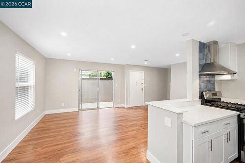 5-2031 Sierra Rd, Concord, CA, 94518-2940 | Card Image