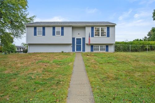 210 Wyndmere Dr, Cranberry Township, PA, 16066-4374 | Card Image