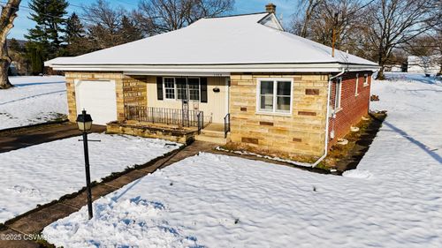 1108 Walnut St, Berwick, PA, 18603-2220 | Card Image