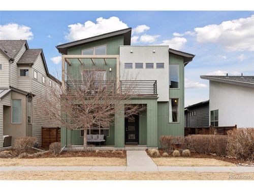 8785 E 55th Ave, Denver, CO, 80238-3862 | Card Image