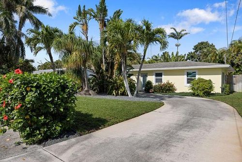 711 Ocean Inlet Drive, Boynton Beach, FL, 33435 | Card Image