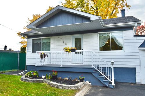 4230 48e Rue, Laval, QC, H7R1P4 | Card Image