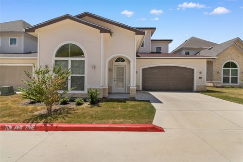 025-18531 Kyle Seale Pkwy, San Antonio, TX, 78255-4485 | Card Image