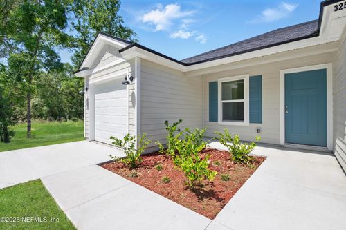 325 Rustic Rd, Satsuma, FL, 32189-2365 | Card Image