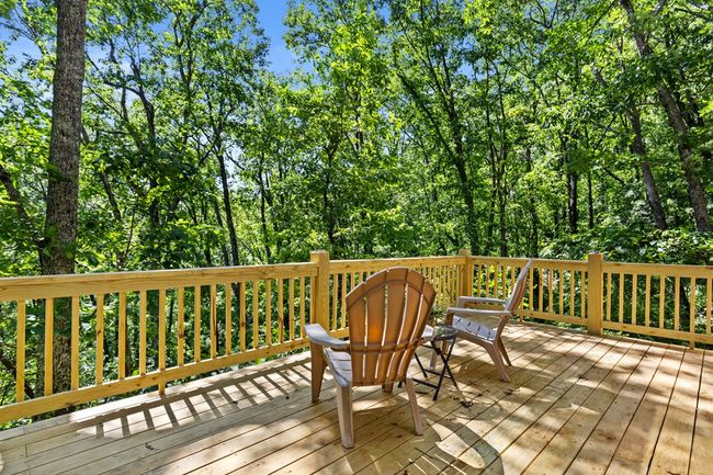 382 Highland Rd, Home with 2 bedrooms, 1 bathrooms and null parking in Ellijay GA | Image 7