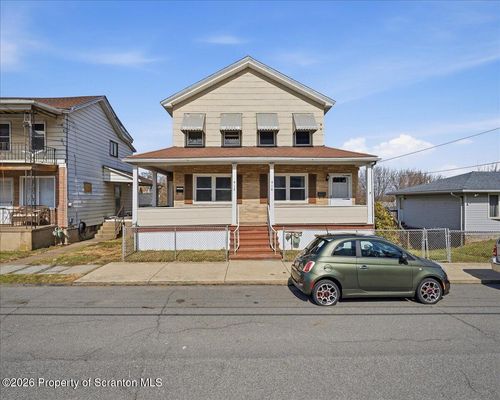 912-910-912 Hampton St, Scranton, PA, 18504-2882 | Card Image