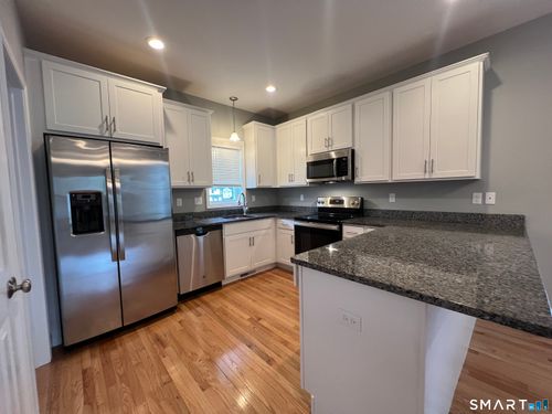 1-39 Eden Ave, Southington, CT, 06489-4511 | Card Image