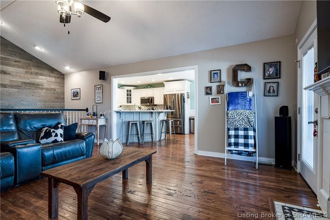 8408 Locust Dr, Home with 4 bedrooms, 3 bathrooms and null parking in Charlestown IN | Image 20