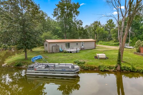 264 Will James Dr, Bronson, MI, 49028-8329 | Card Image