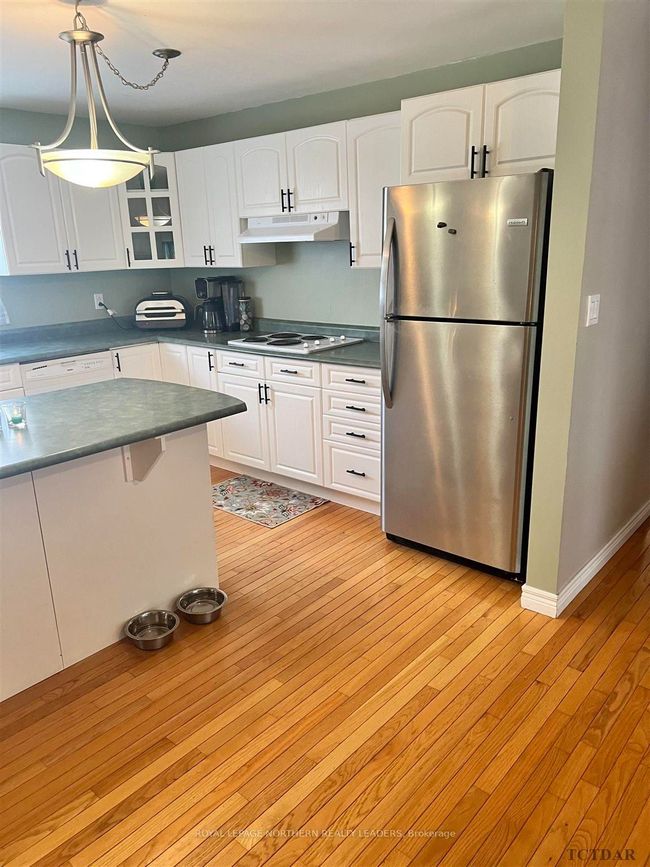 31 Poplar St, House other with 2 bedrooms, 2 bathrooms and 10 parking in Dowling ON | Image 8
