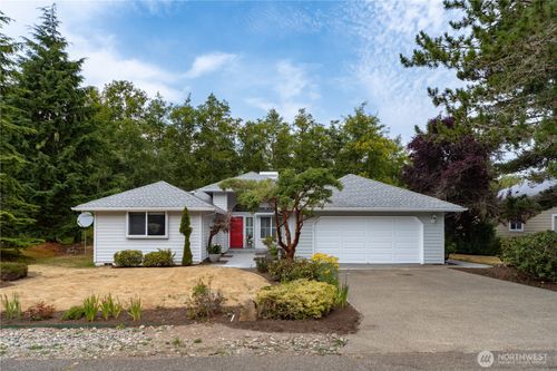 70 Fernridge Ln, Port Ludlow, WA, 98365-9546 | Card Image