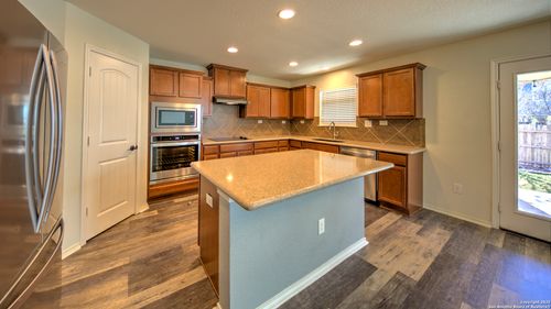 237 Mustang Run, Boerne, TX, 78006-1959 | Card Image