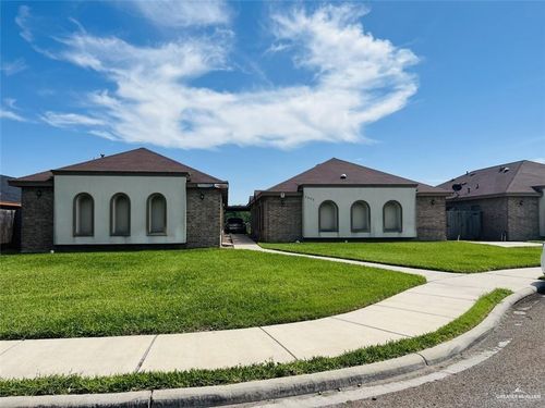 4-3005 E Diamondhead Ave, Alton, TX, 78573-4264 | Card Image