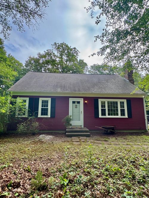 296 Cotuit Rd, Sandwich, MA, 02563-3011 | Card Image